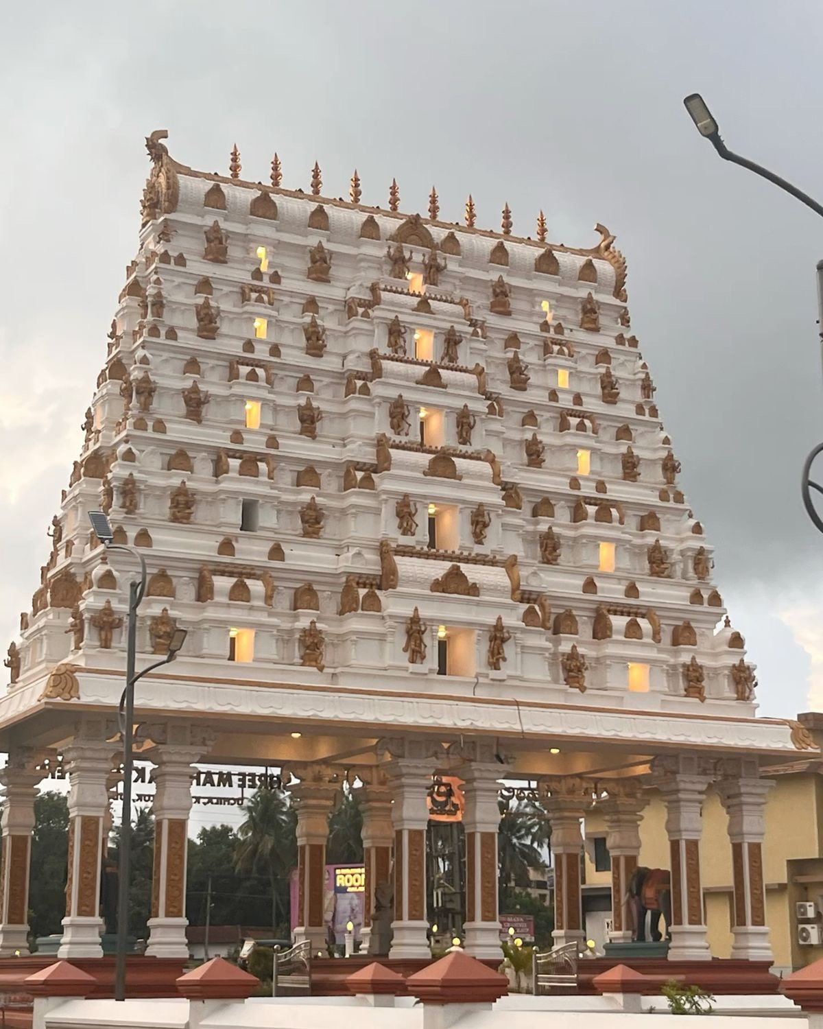 Shree Mahalakshmi Temple illustration